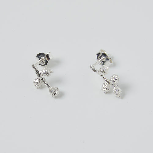 Bud earrings