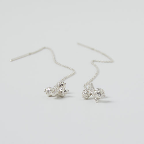 Bud dangle earrings