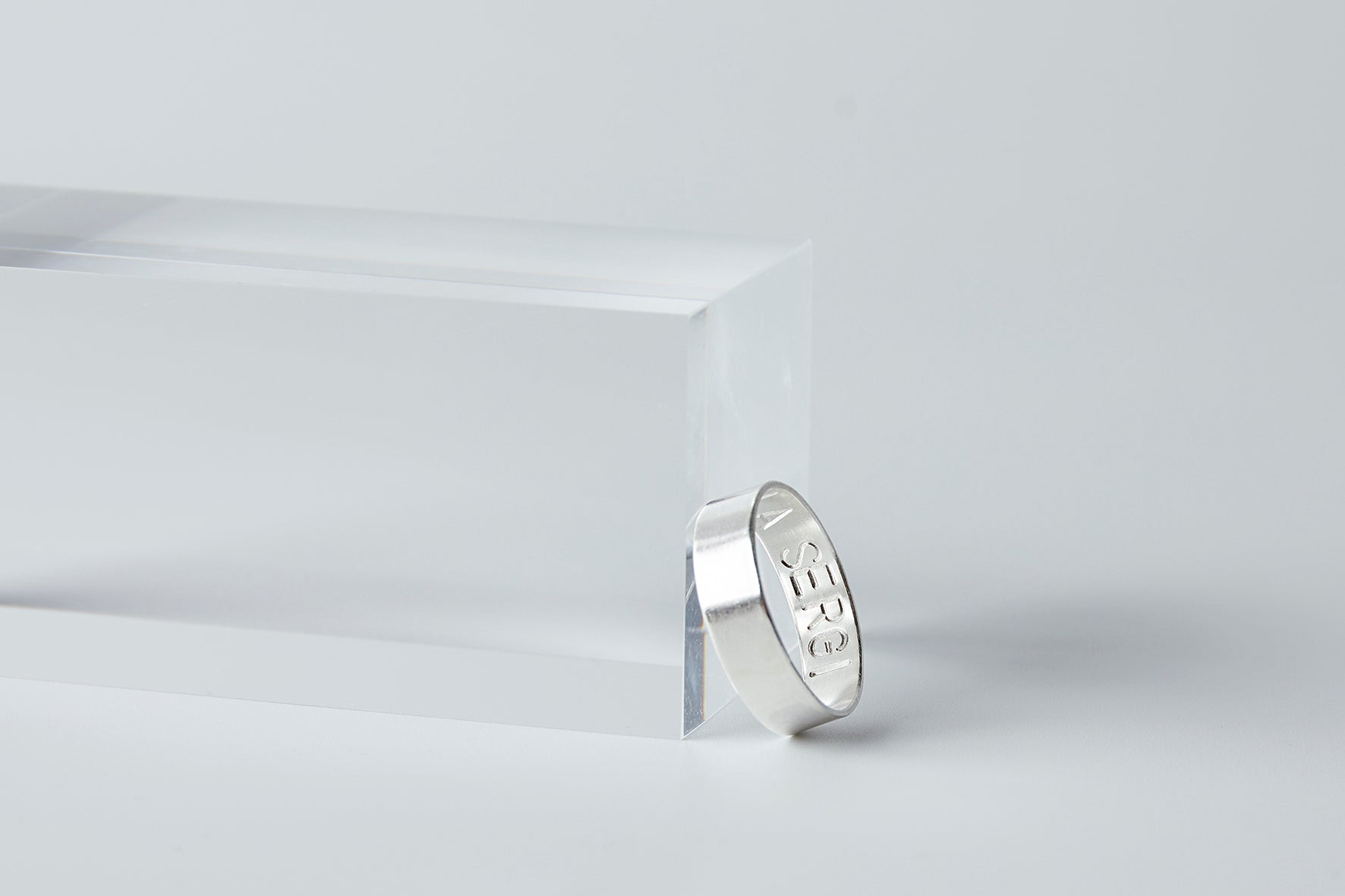 Choose your (hidden) message ring