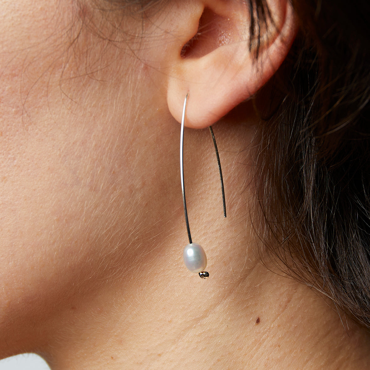Long pearl earrings